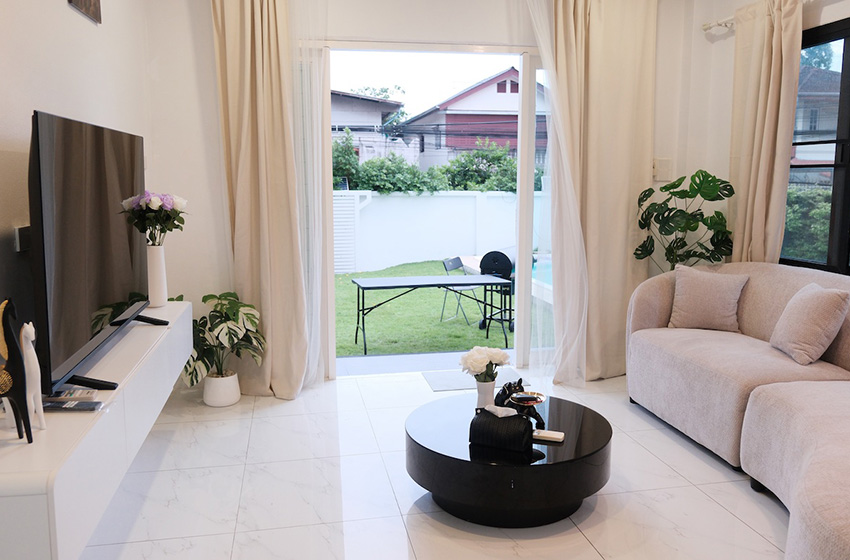 House with Private Pool in Sukhumvit 